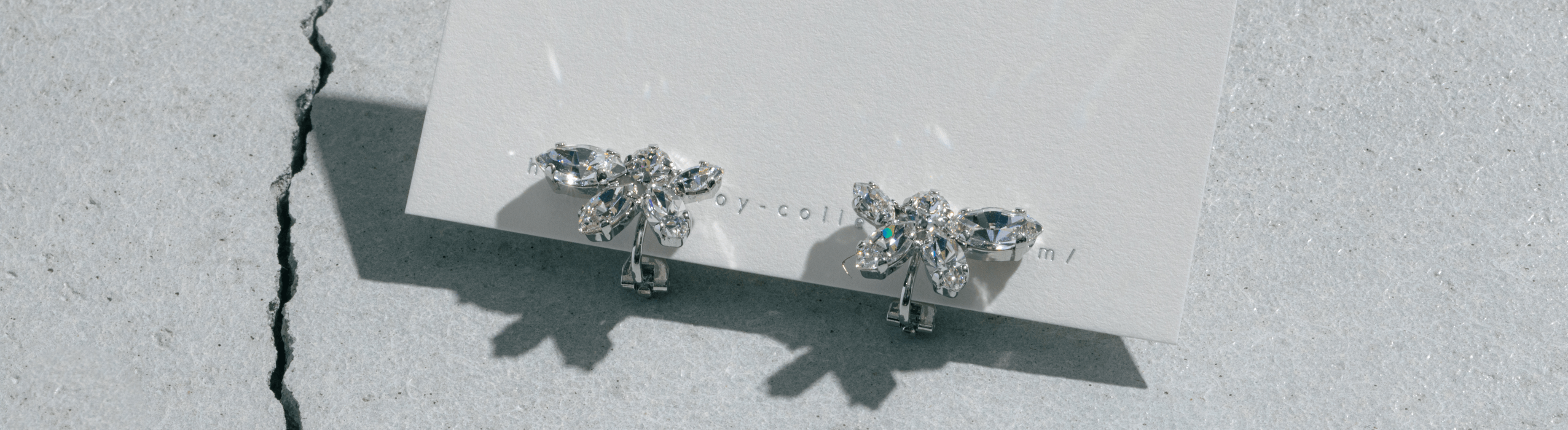 ブライダルイヤリング - iroy.