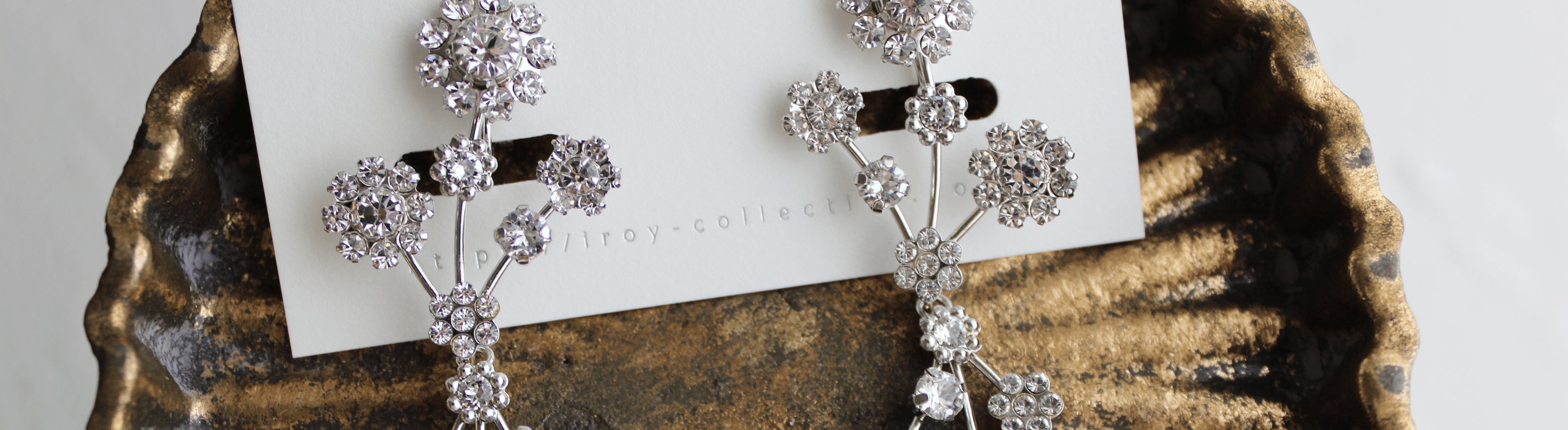 ワイヤーアクセサリー - iroy.